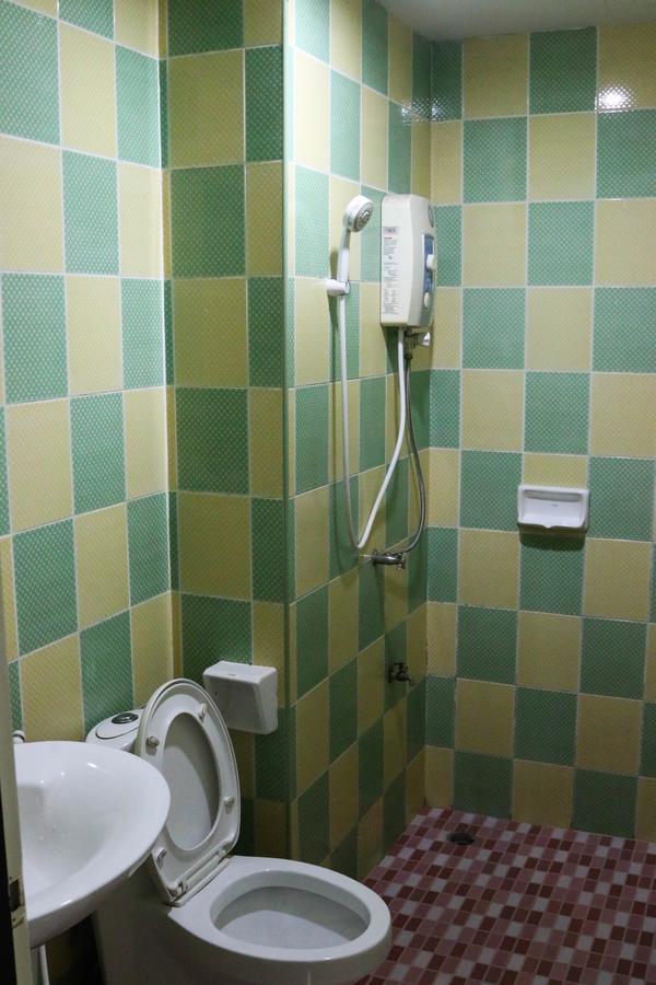 Kritsadanakorn Mansion Apartment Хат Яй Екстериор снимка